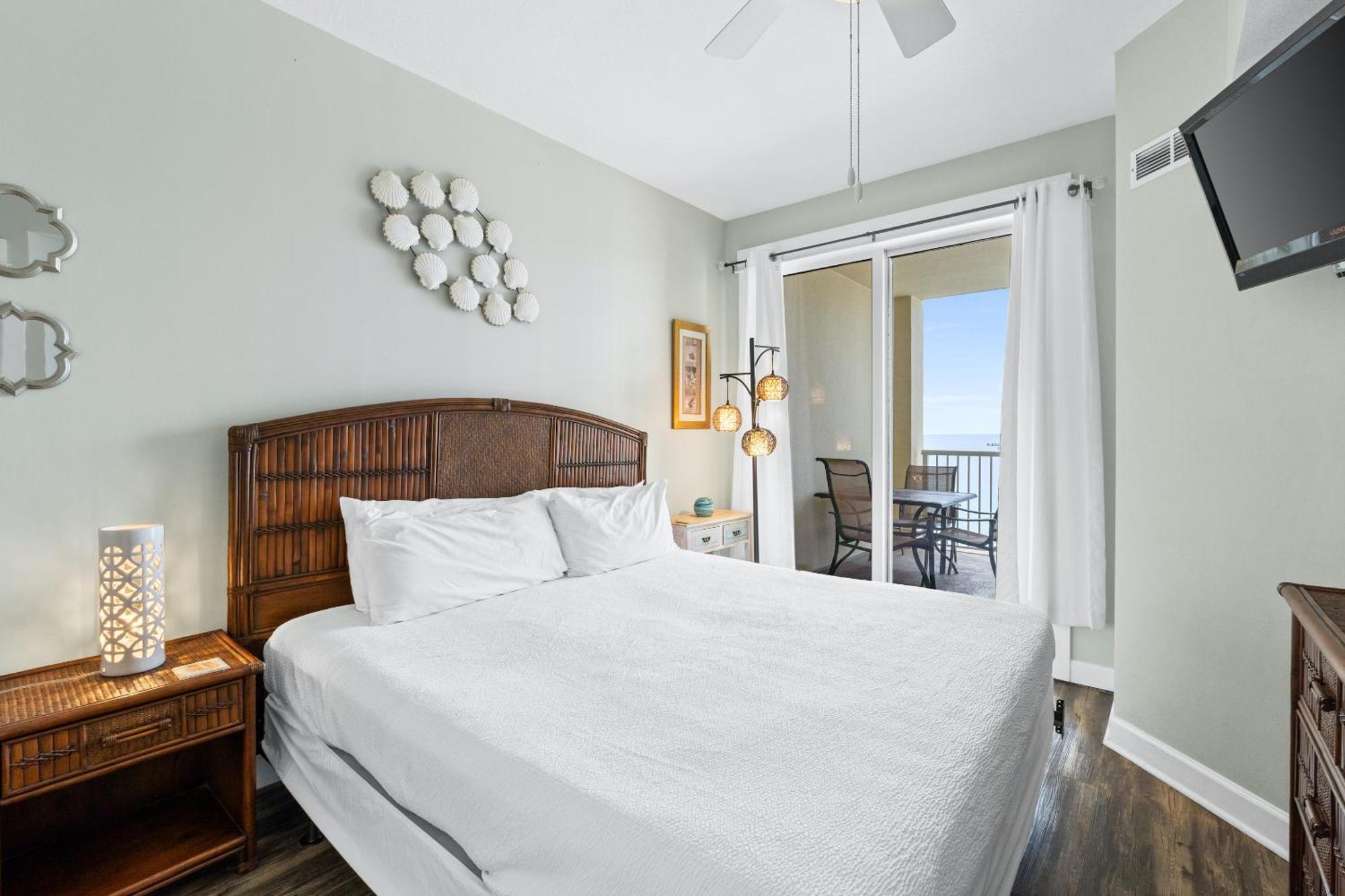 Grand Panama By Panhandle Getaways Panama City Beach Room photo