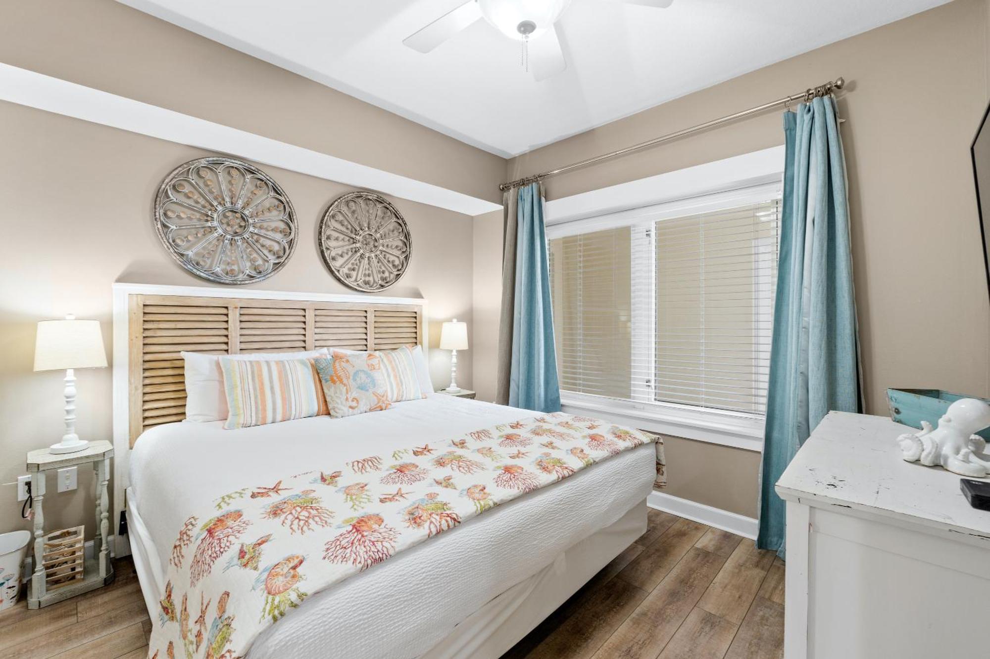 Grand Panama By Panhandle Getaways Panama City Beach Room photo